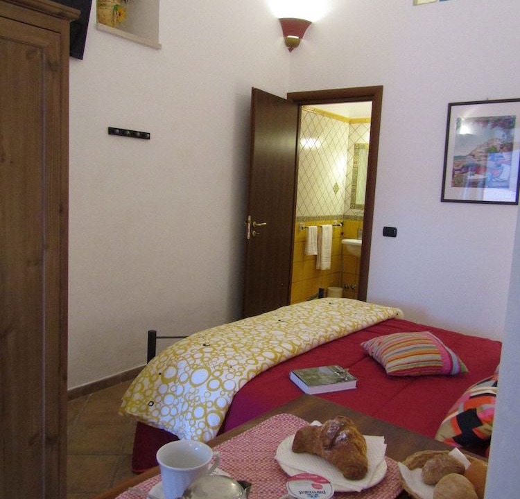 Photo of Bedroom in Campinola