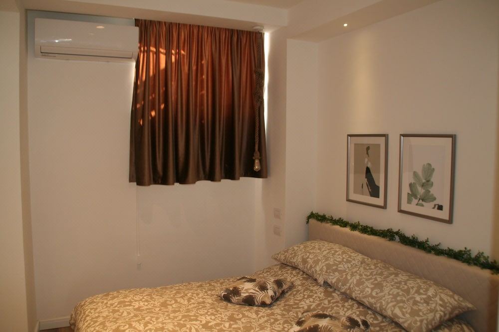 Photo of Bedroom in Pompei