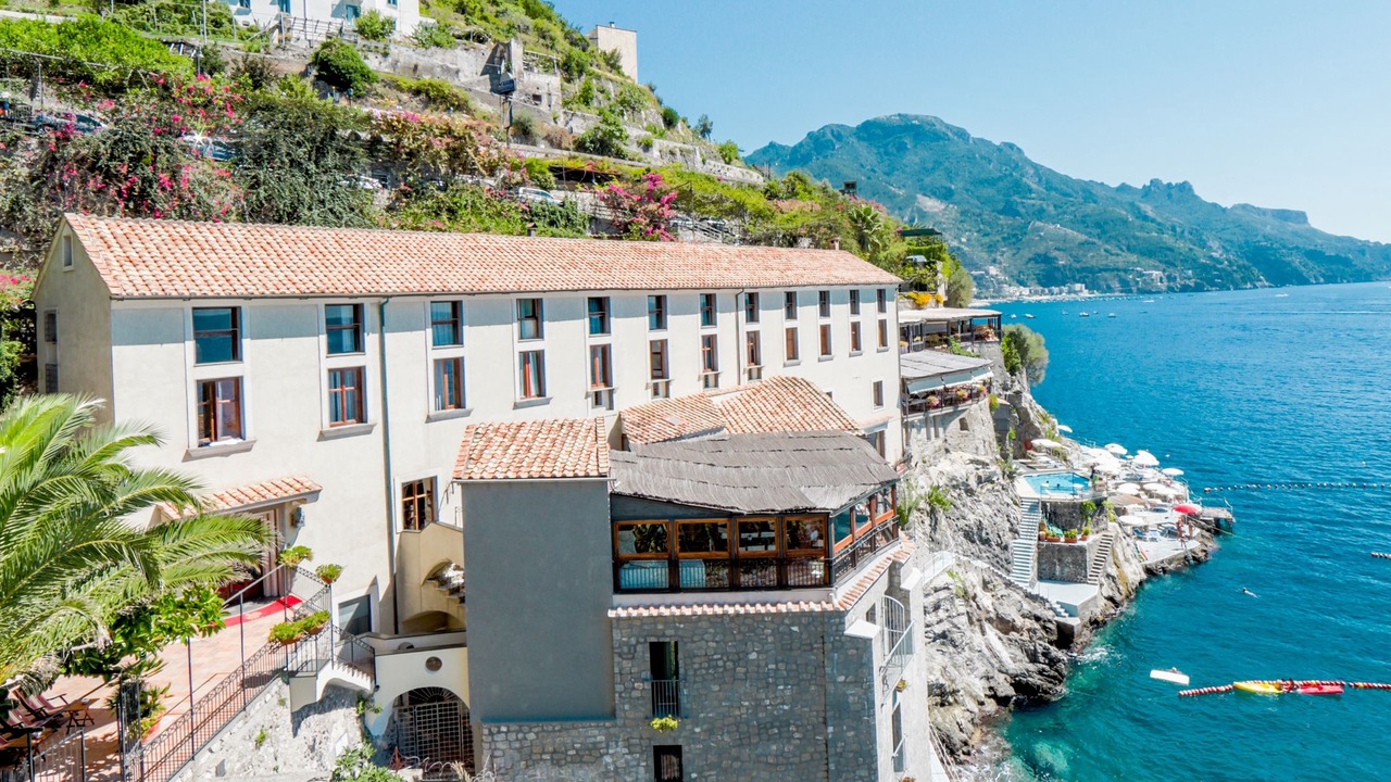 Photo of Buildings in Marmorata