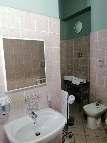 Photo of Bathroom in Pedace