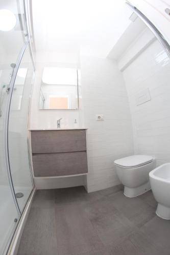 Photo of Bathroom in Capodimonte