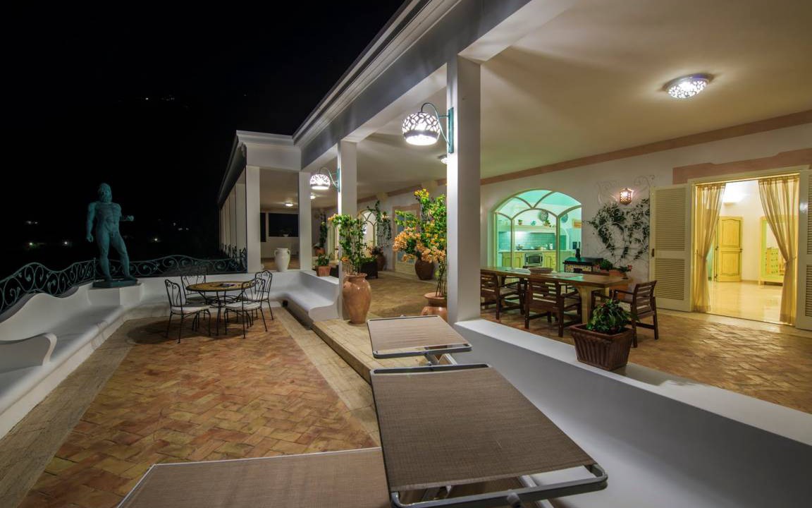 Photo of Patio Balcony in Laurito