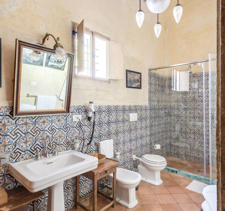 Photo of Bathroom in Montepertuso