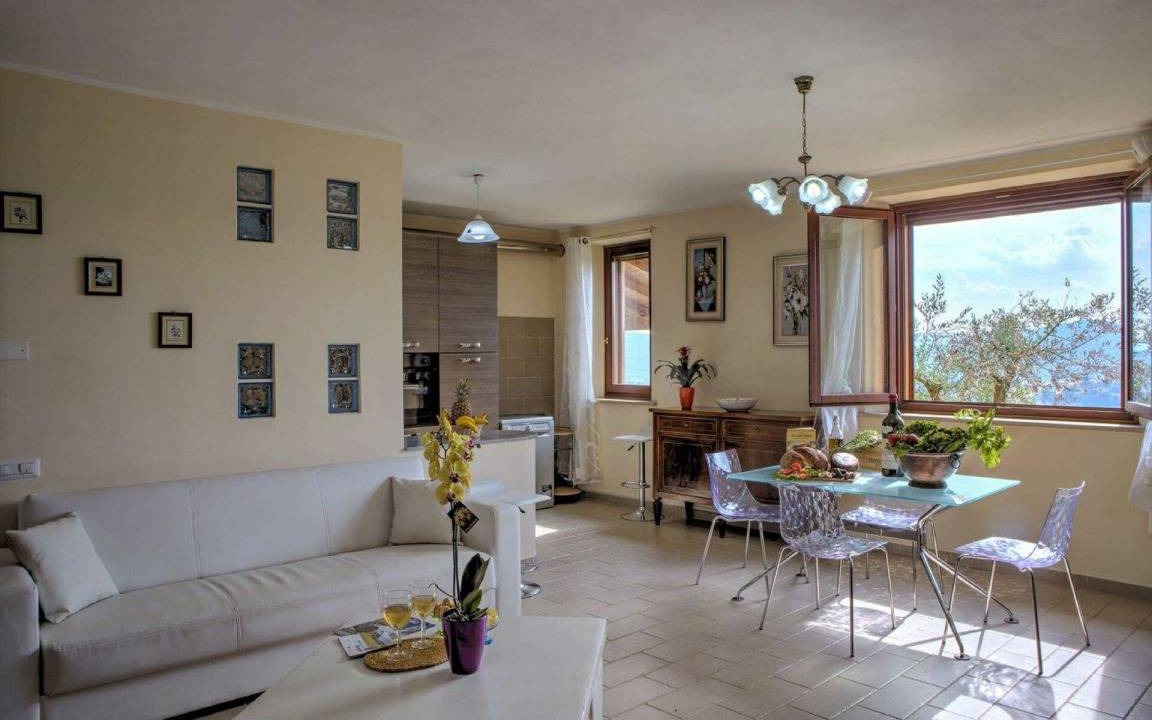 Photo of Others in Montone