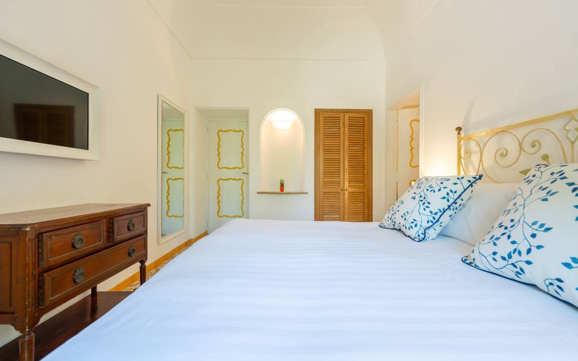 Photo of Bedroom in Capri