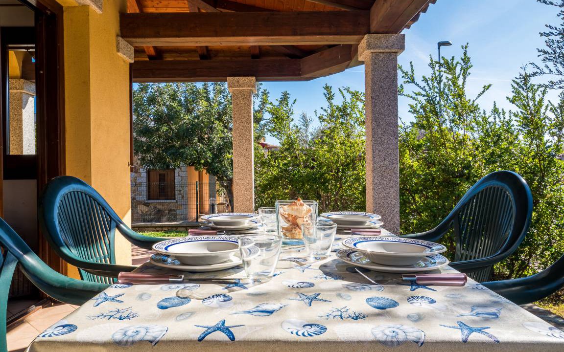 Photo of Patio Balcony in Case Peschiera-Lu Fraili