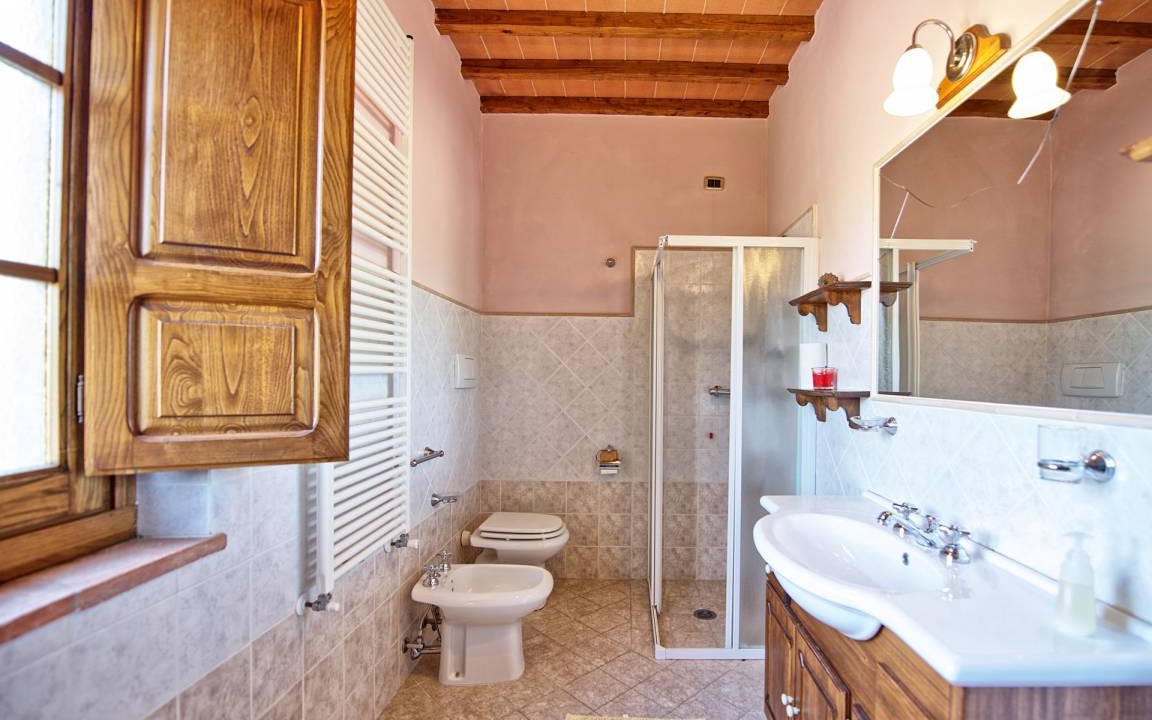 Photo of Bathroom in Cavriglia