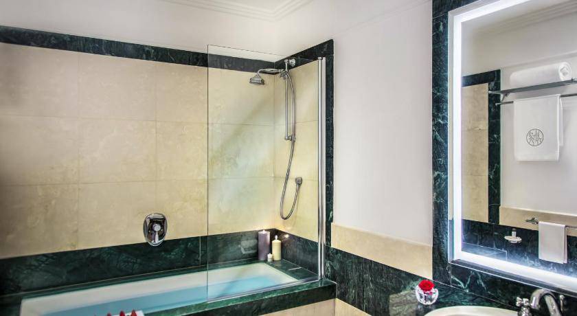 Photo of Bathroom in Santa Lucia