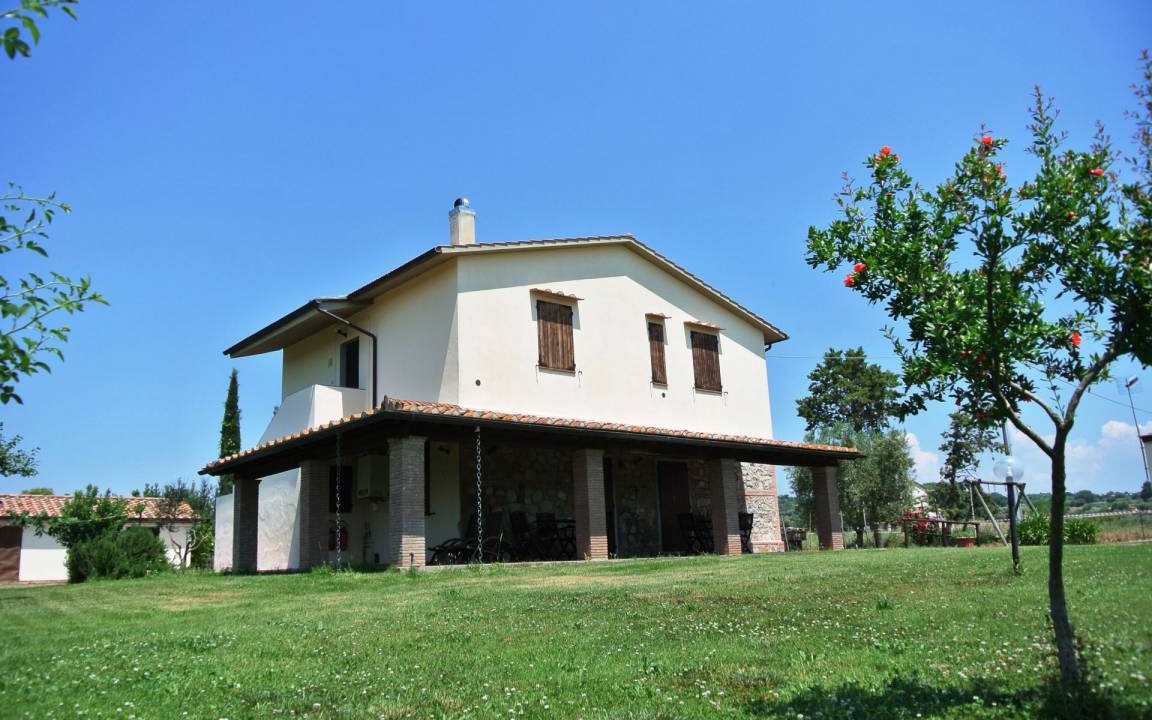 Photo of Others in Magliano in Toscana