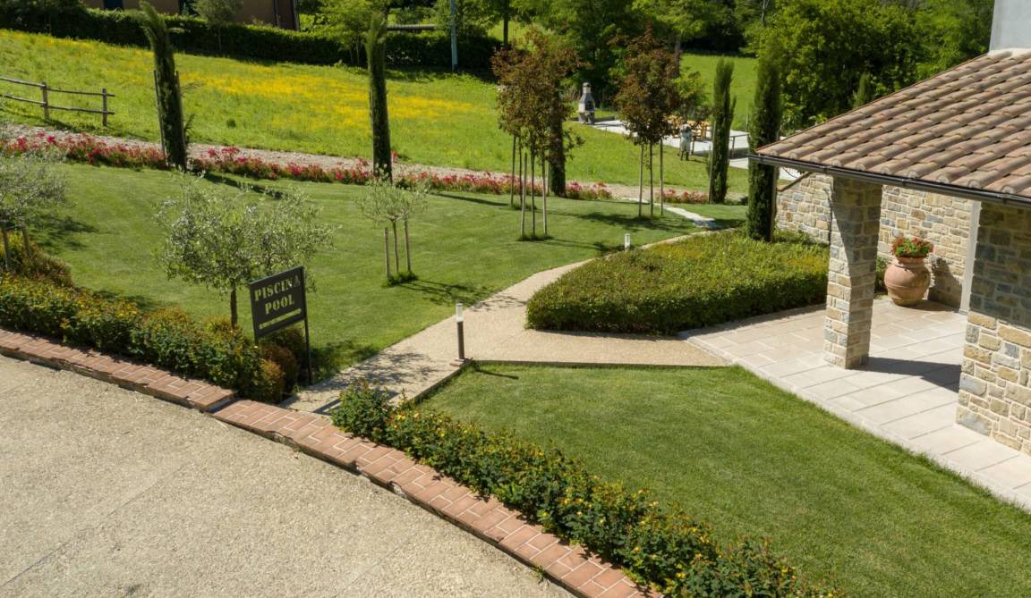 Photo of Others in Porrena