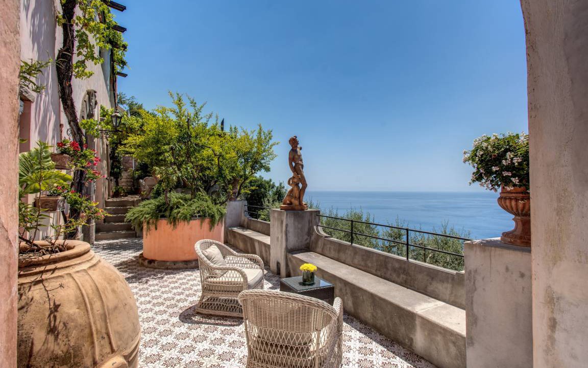 Photo of Patio Balcony in Montepertuso