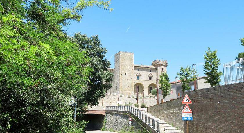 Photo of Others in Crecchio