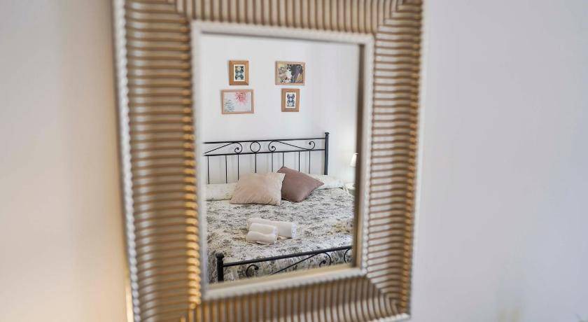 Photo of Bedroom in Fuorigrotta