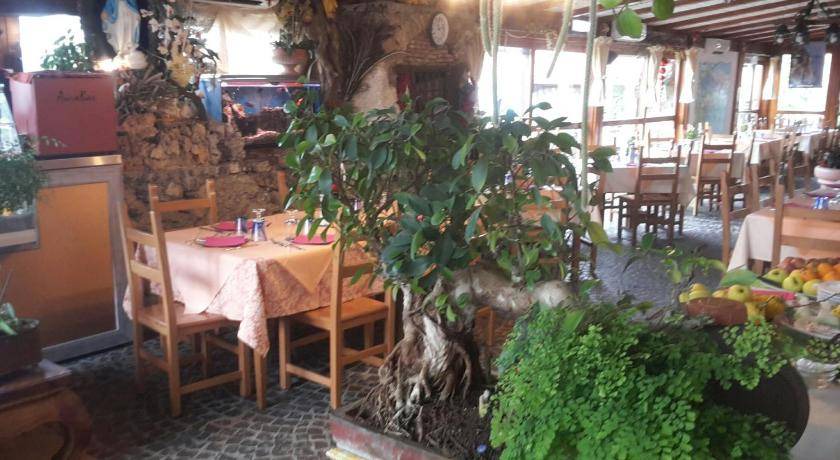 Photo of Others in San Lazzaro