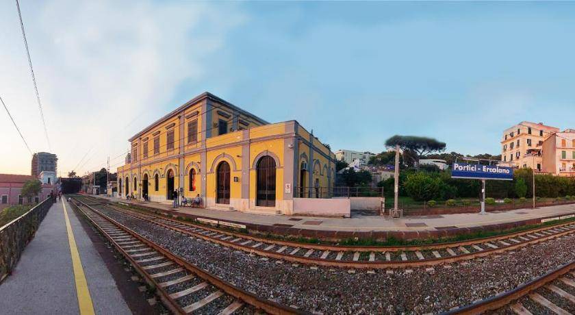 Photo of Others in Portici