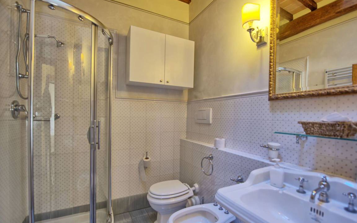 Photo of Bathroom in Cincelli
