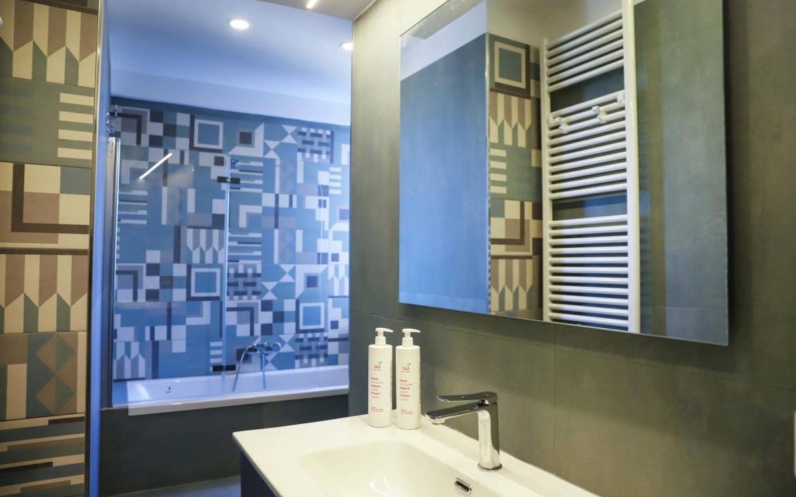 Photo of Bathroom in Mergellina