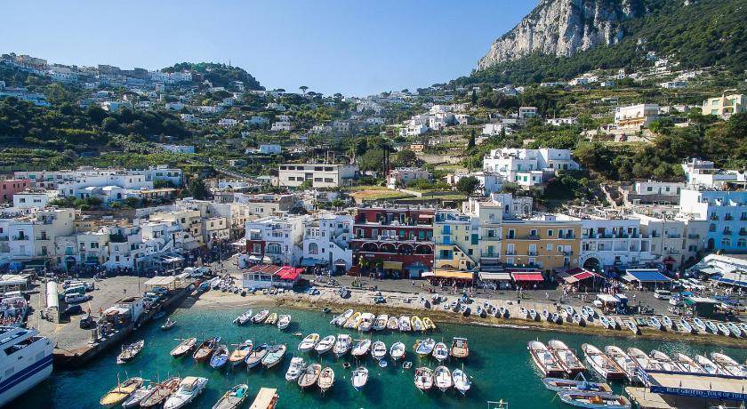 Photo of Others in Marina Grande