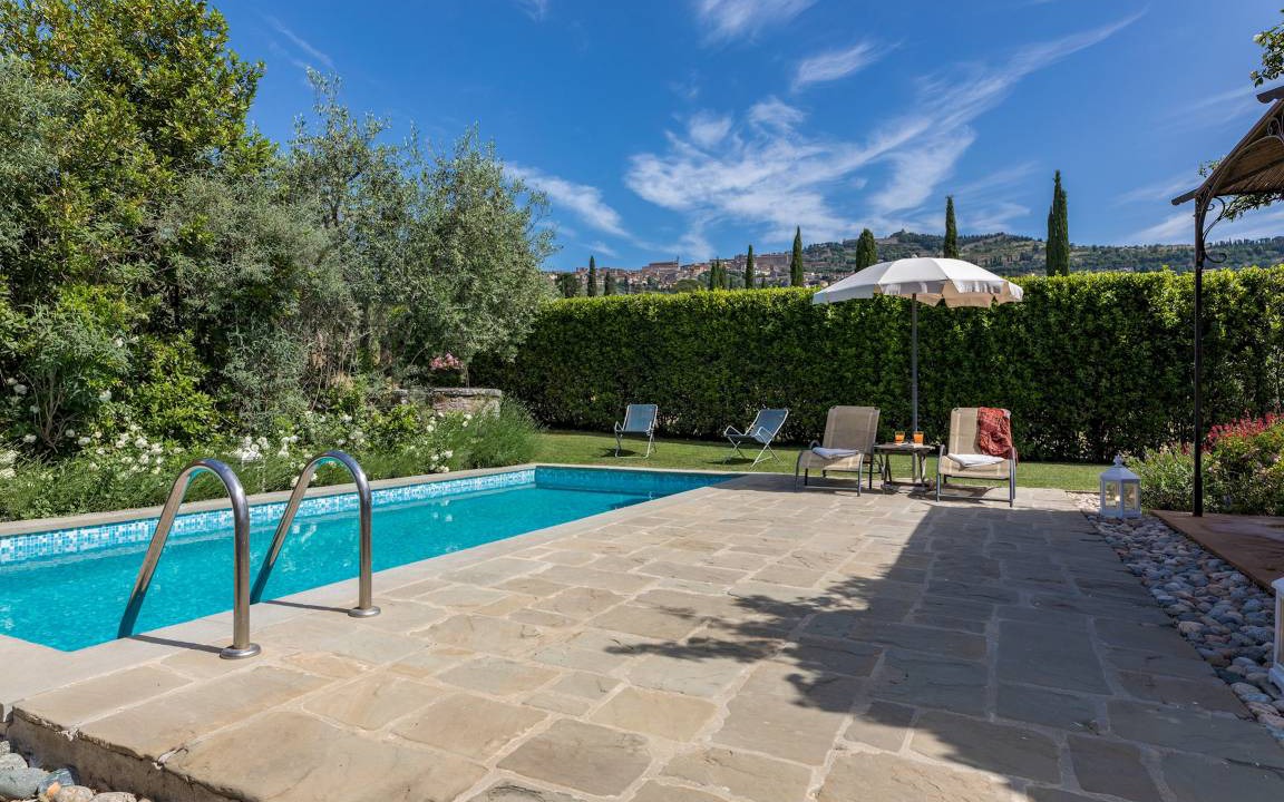 Photo of Outdoor in Camucia