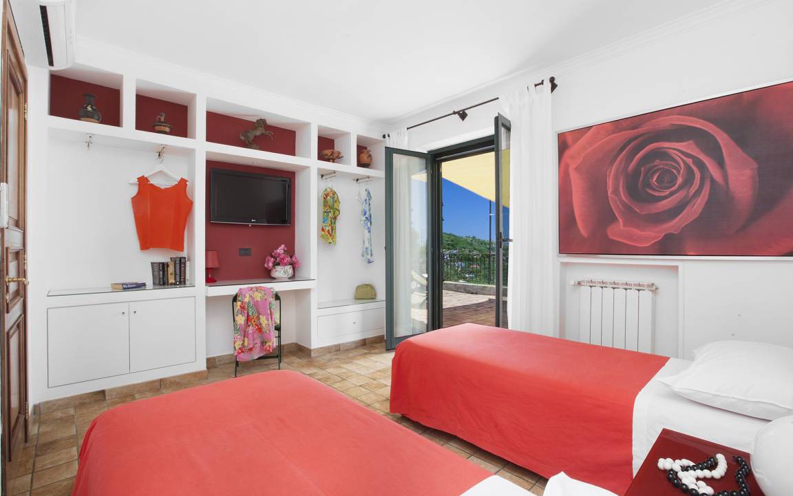 Photo of Bedroom in Sant'Agata sui Due Golfi