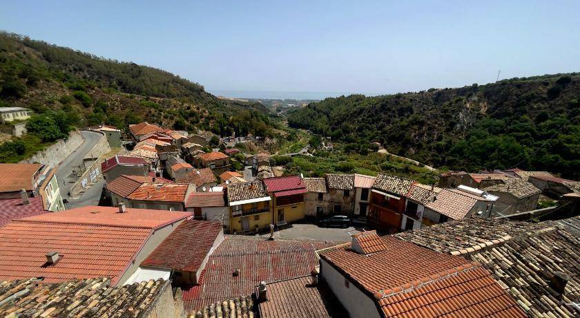 Photo of Buildings in Isca sullo Ionio