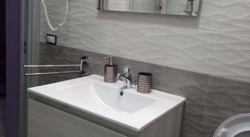 Photo of Bathroom in Pomigliano D'arco