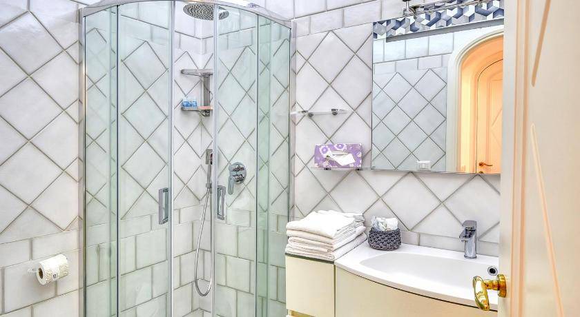 Photo of Bathroom in Capri
