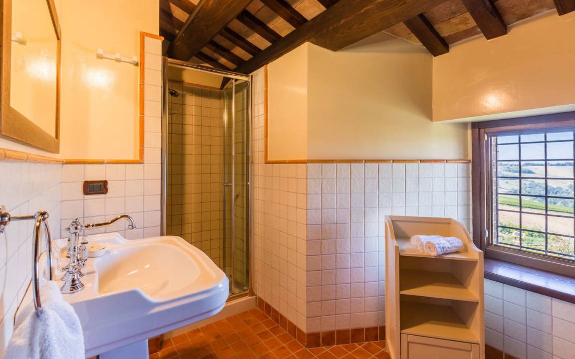 Photo of Bathroom in Montalto delle Marche