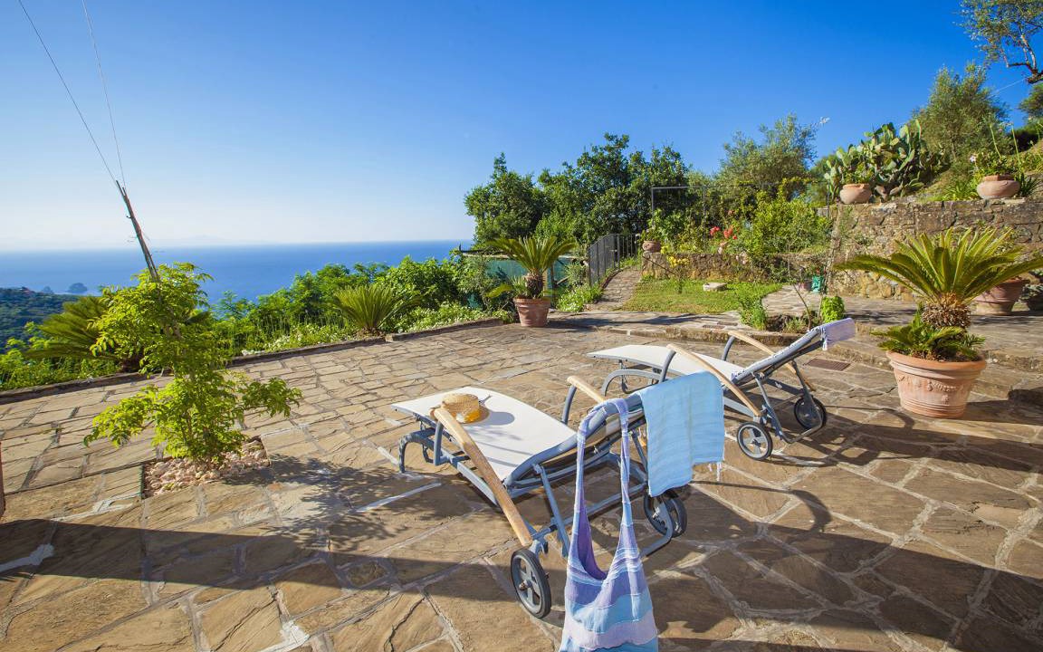 Photo of Patio Balcony in Sant'Agata sui Due Golfi
