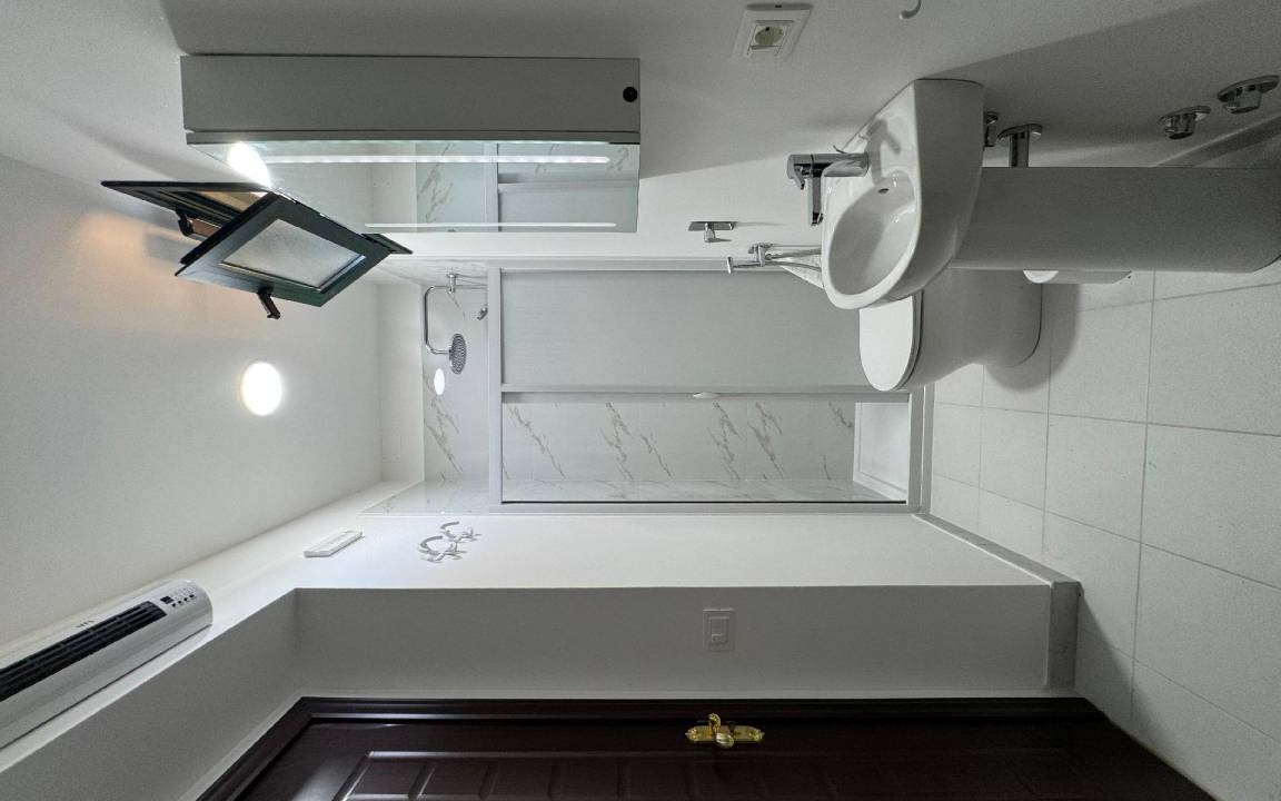 Photo of Bathroom in Petacciato