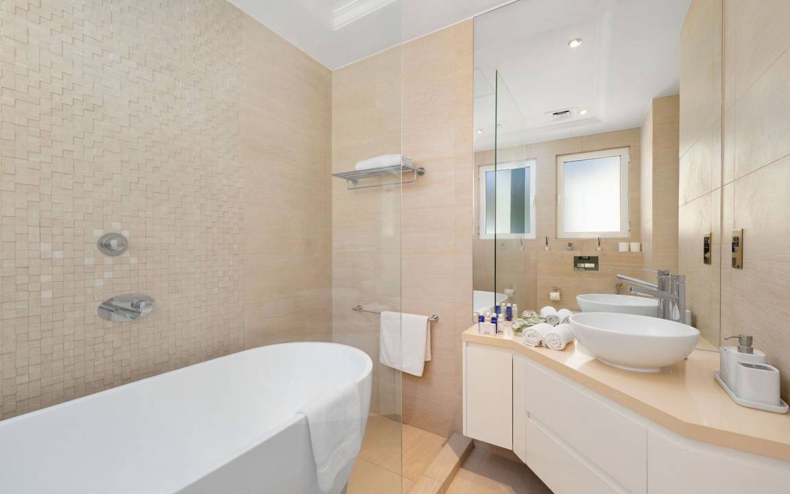 Photo of Bathroom in Palm Jebel Ali