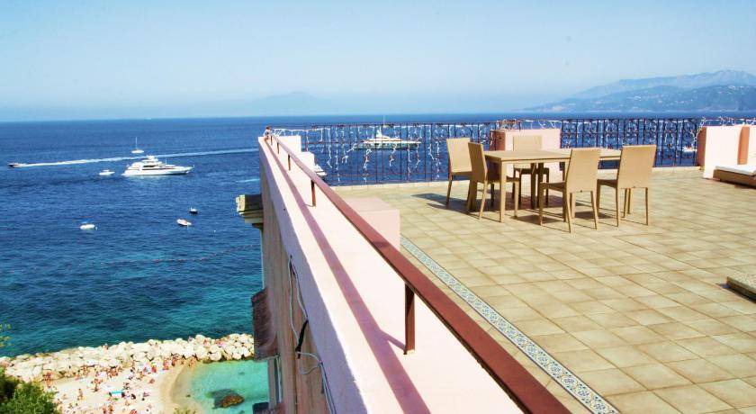 Photo of Others in Marina Grande