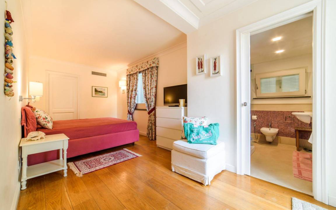 Photo of Bedroom in Schiazzano
