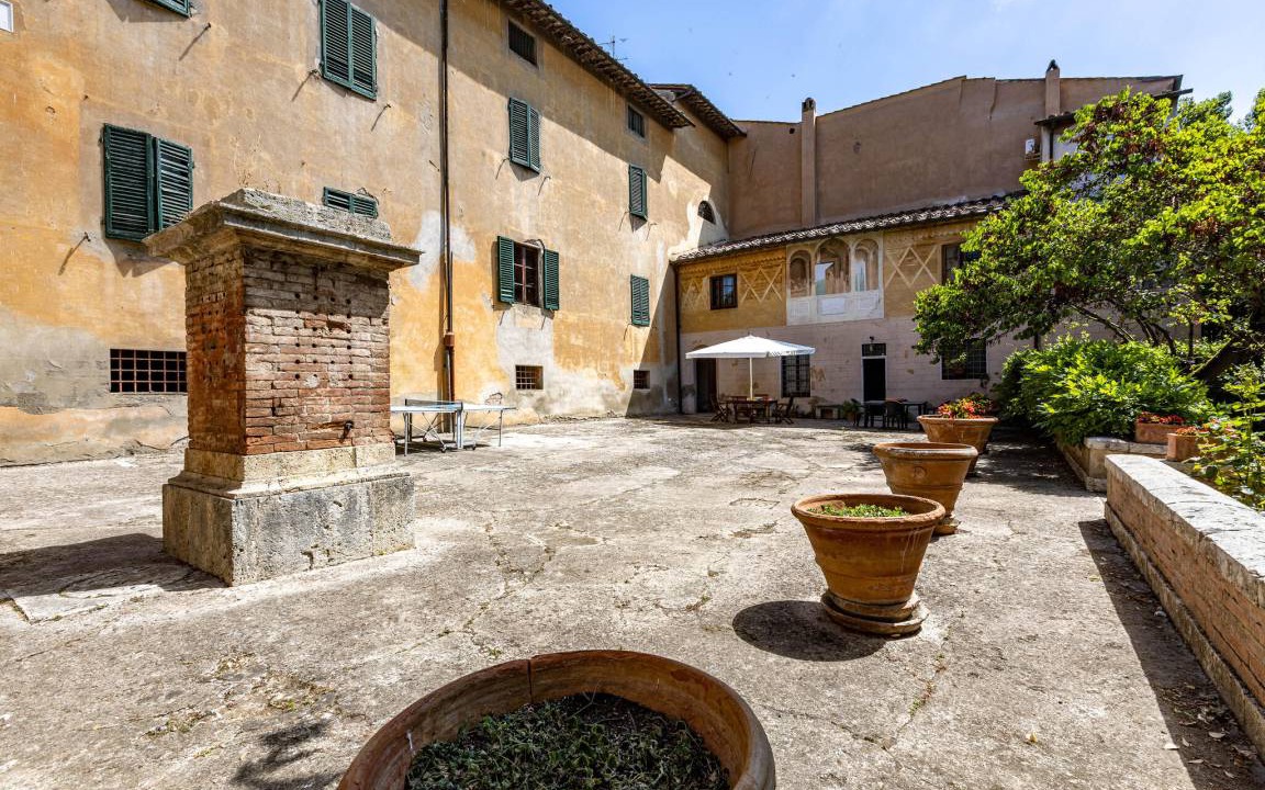 Photo of Others in Capannoli
