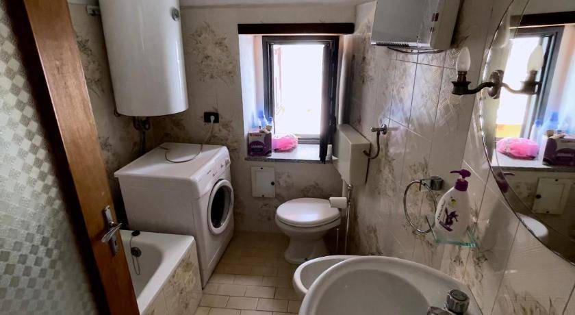 Photo of Bathroom in Isca sullo Ionio