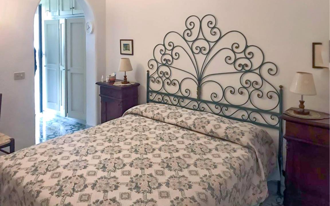 Photo of Bedroom in Forio