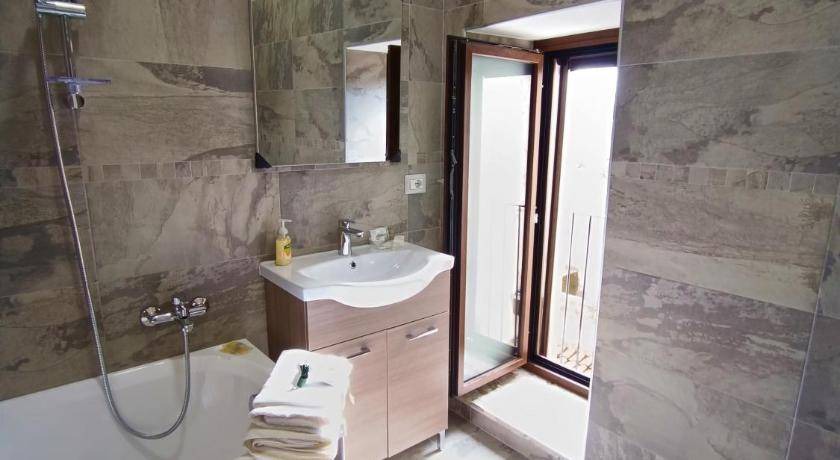 Photo of Bathroom in Calitri