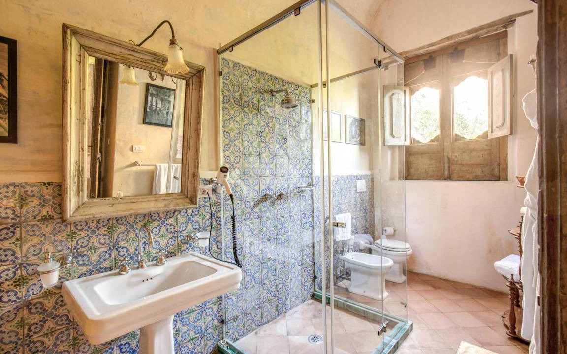 Photo of Bathroom in Montepertuso