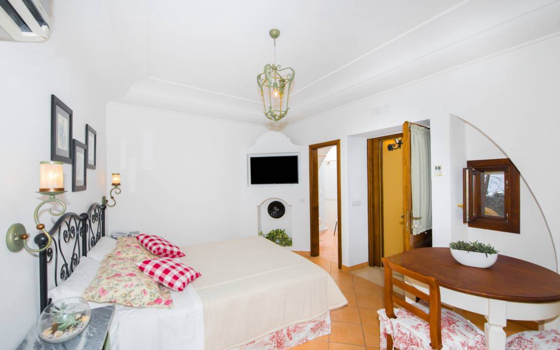 Photo of Bedroom in Path of the Gods