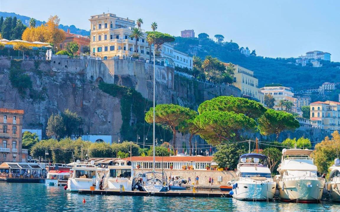 Photo of Others in Sorrento