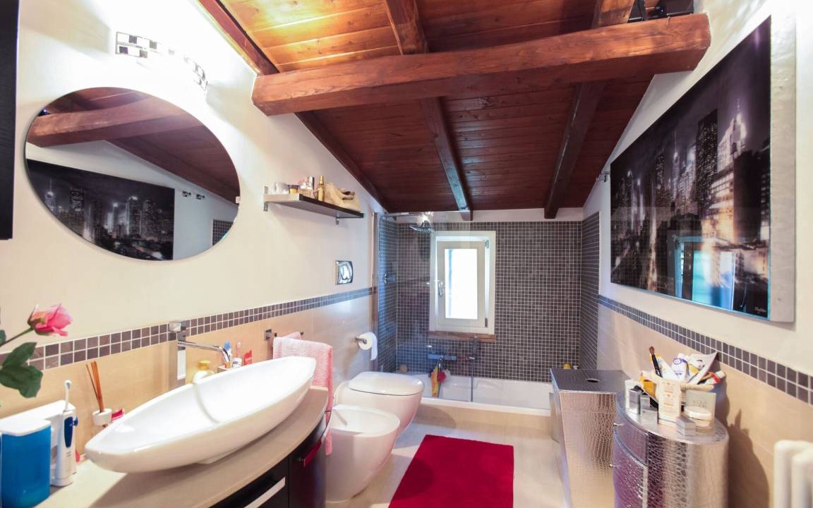 Photo of Bathroom in Velletri