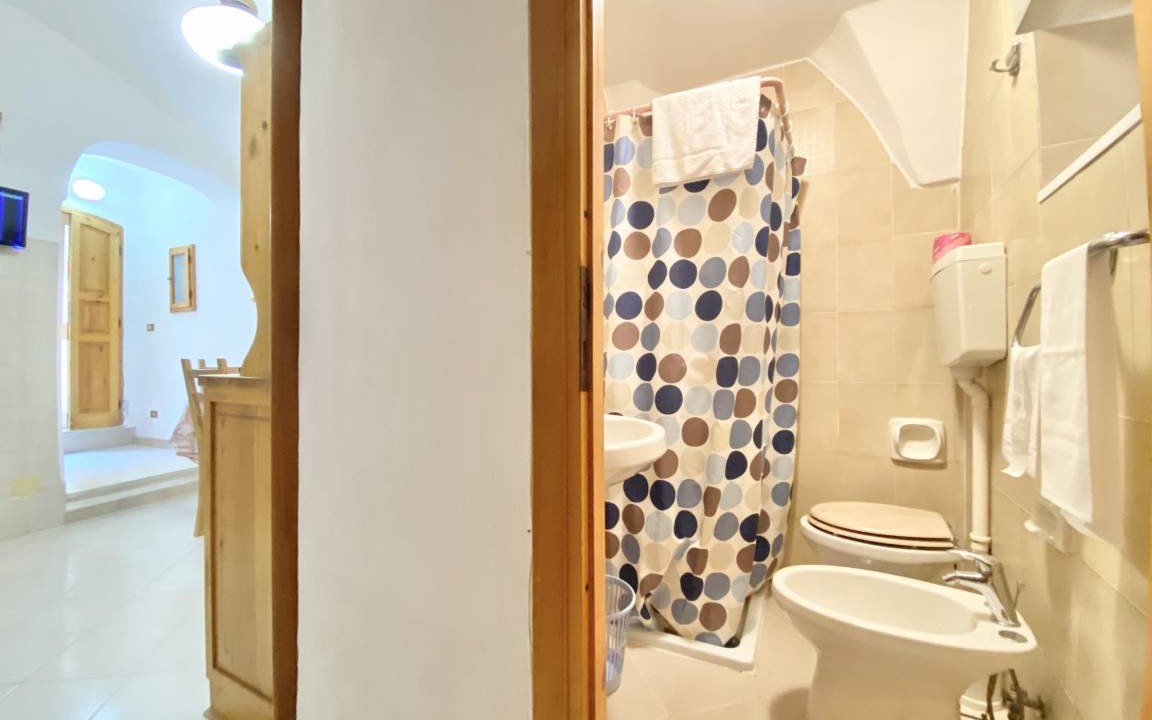 Photo of Bathroom in Sperlonga