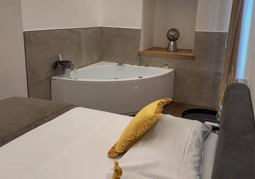 Photo of Bathroom in Capua