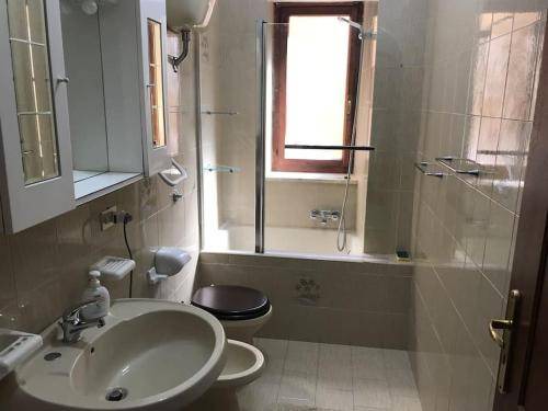 Photo of Bathroom in Paola