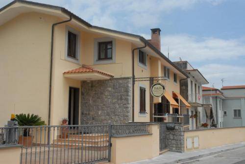 Photo of Others in Scario