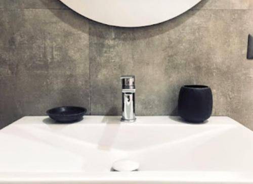 Photo of Bathroom in Locri