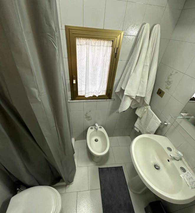 Photo of Bathroom in Torre del Greco