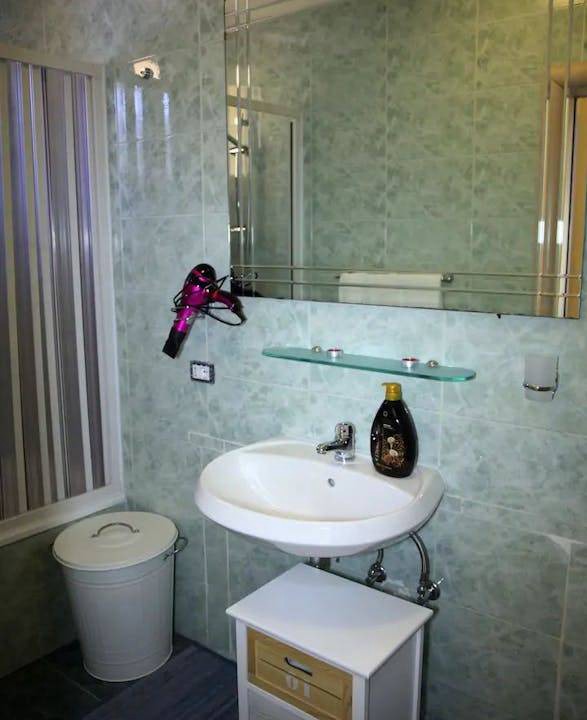 Photo of Bathroom in Montecalvario