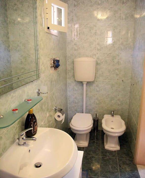 Photo of Bathroom in Montecalvario