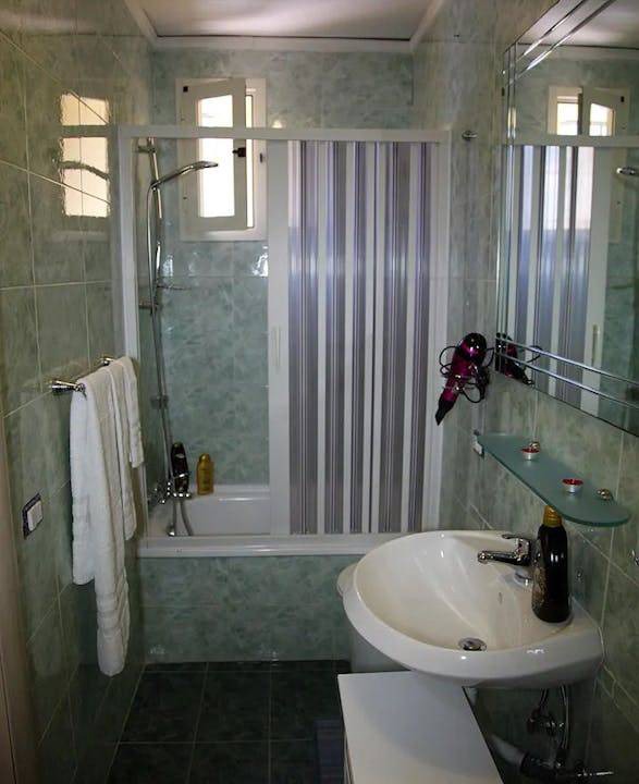 Photo of Bathroom in Montecalvario